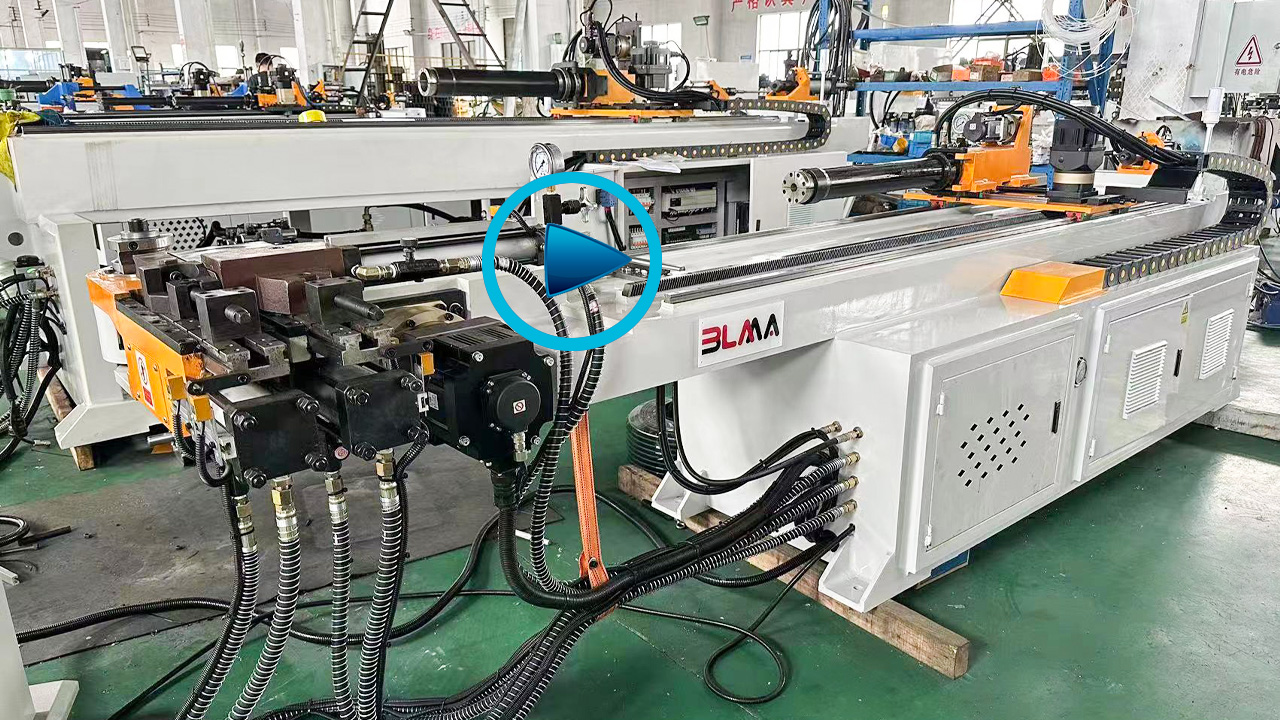 Pipe bending machine (9)